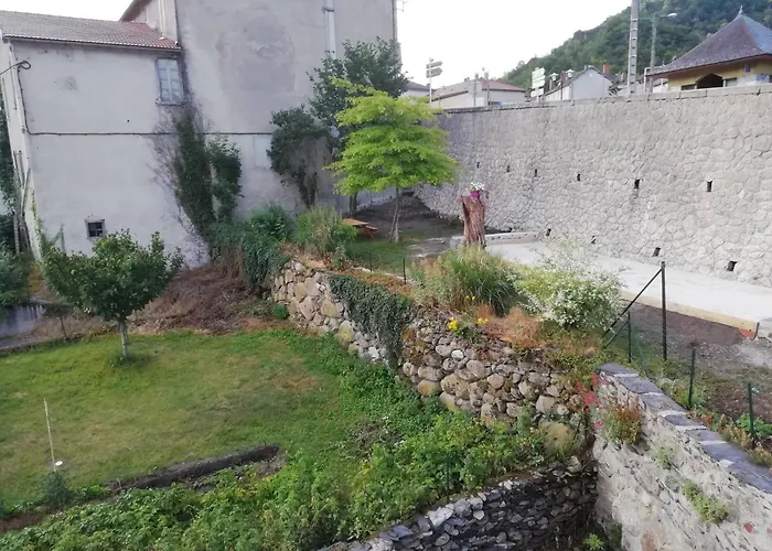 Pyrénées-ariégeoises * Luzenac